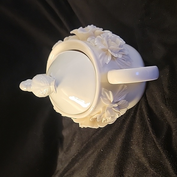 Ivory I. Godinger & Co teapot. The lid didn't come with the teapot - Picture 6 of 11